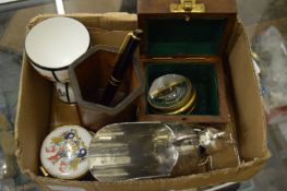 Miscellaneous collectables.