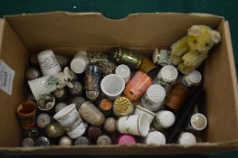 Silver and other thimbles.