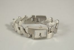 A GUCCI STAINLESS STEEL WRISTWATCH. 2055L.