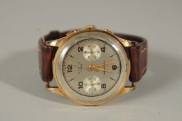 A GENTLEMEN'S 18ct GOLD MAXOR 1940'S CHRONOGRAPH with leather strap. No. 1750 1681 172.