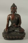 A GOOD BRONZE SEATED BUDDHA. 30cms high.