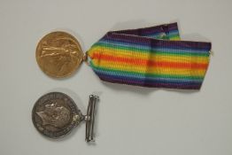 TWO MEDALS WWI and one ribbon 9188, W. TILBURY PTE.