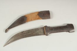 A 19TH CENTURY OTTOMAN TURKISH SILVER INLAID STEEL DAGGER, 30cm long overall.