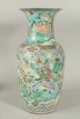 A LARGE 19TH CENTURY CHINESE FAMILLE VERTE PORCELAIN VASE WITH POLYCHROME DECORATION, painted with