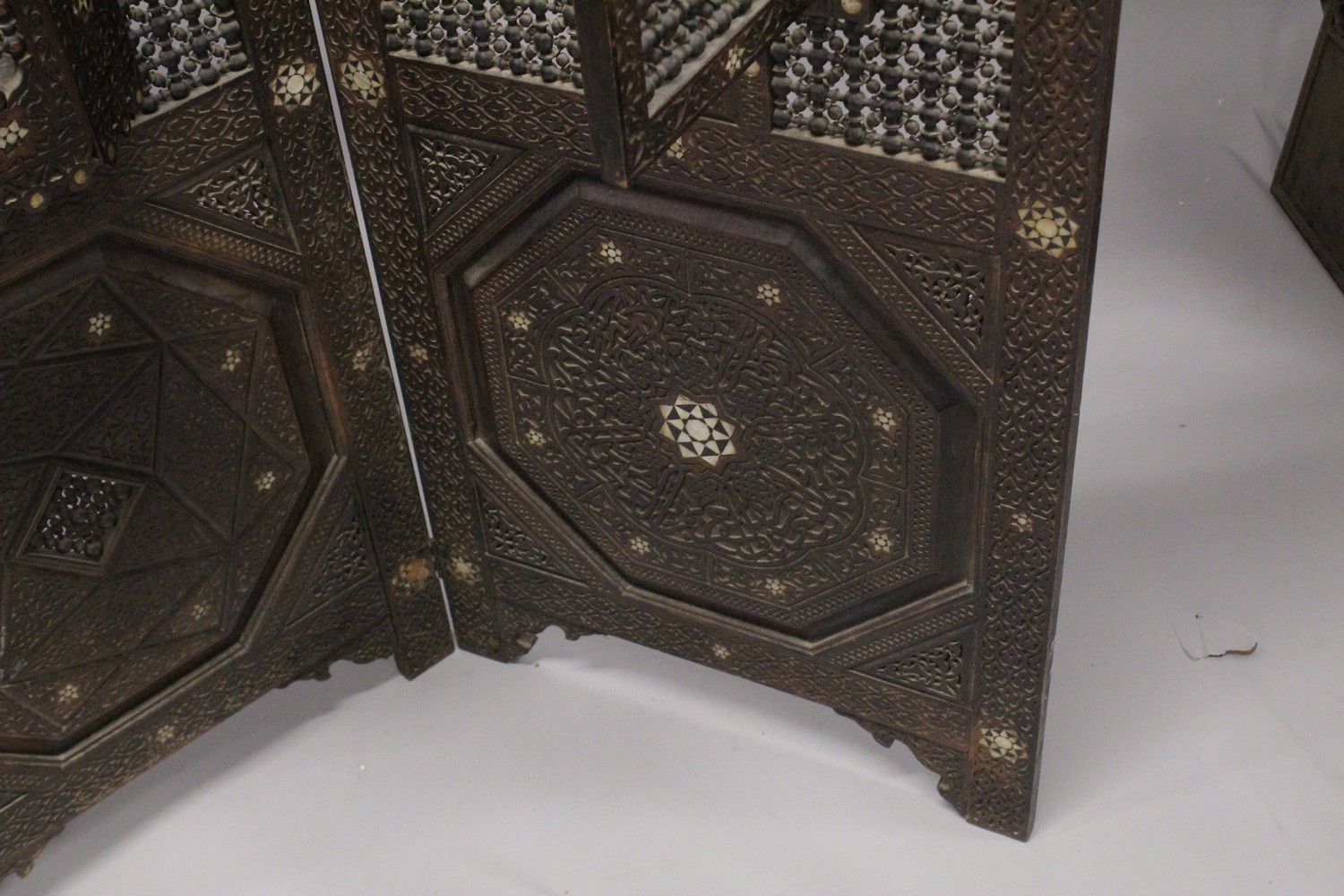 A VERY FINE 19TH CENTURY SYRIAN MOTHER OF PEARL INLAID WOODEN THREE-PANEL SCREEN, with three - Image 11 of 12