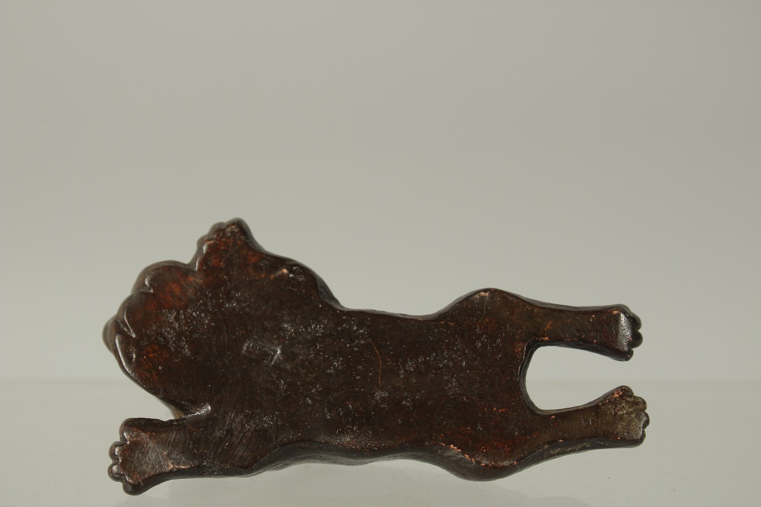 A BRONZE OKIMONO OF A SLEEPING DOG, 9.5cm long. - Image 3 of 3