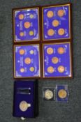 A quantity of collectors coins.