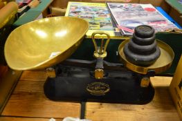 Kitchen scales and weights.