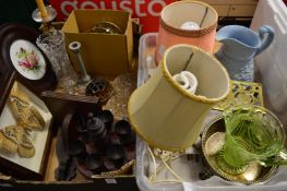 Miscellaneous collectables.