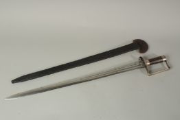 AN 18TH - 19TH CENTURY GERMAN HUNTING SWORD, with leather scabbard and foldover handle.