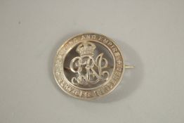 KING'S SILVER BADGE 353736.
