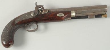 A GOOD PERCUSSION CAP PISTOL with octagonall barrel and engraved furniture. 34 cm long.