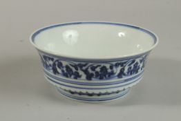 A CHINESE BLUE AND WHITE PORCELAIN bowl. 17.5cm diameter.