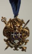 BOROUGH OF HAMMERSMITH. Councillor W. P. DAVIES Mayor 1931 - 1933, SILVER AND ENAMEL PENDANT in a