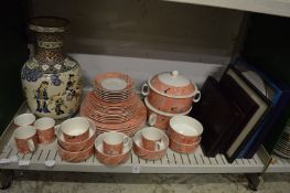Quantity of Villeroy & Boch Siena dinnerware and other items.