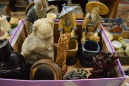 Quantity of Chinese figures etc.