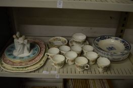 A quantity of Copeland Heron Armorial soup bowls and other items.