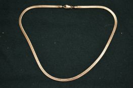 A 14ct gold necklace.