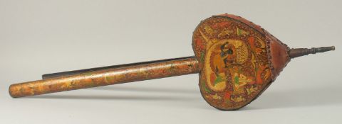 A VERY FINE AND LARGE 19TH CENTURY ANGLO INDIAN KASHMIRI LACQUERED PAIR OF BELLOWS, depicting