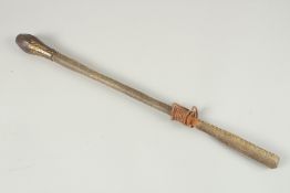 AN EARLY 18TH CENTURY OTTOMAN MACE, 61cm long.