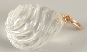 A 14CT GOLD ROCK CRYSTAL EGG PENDANT.
