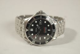 A GENTLEMAN'S OMEGA SEAMASTER WRISTWATCH. No. 02123041610100. In original box.