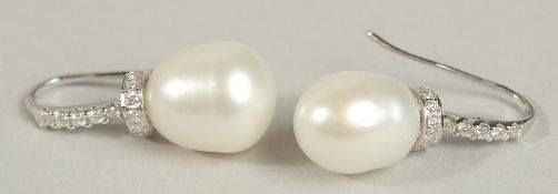 A PAIR OF 18CT WHITE GOLD DROPLET EARRINGS set with white bell-shaped cultured pearls and RBC