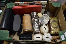 Miscellaneous collectables.