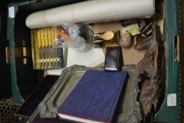 Miscellaneous collectables.