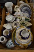 Quantity of decorative china.