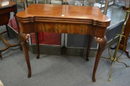 A good George III Irish mahogany combination tea and gaming table.