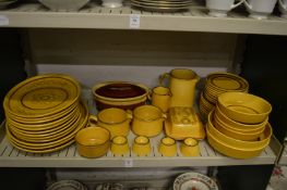 A quantity of Franciscan Honeycomb pattern dinnerware.