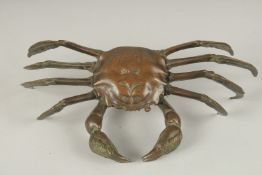 A LARGE JAPANESE BRONZE CRAB. 24cms wide.