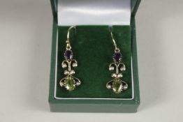A PAIR OF 9CT GOLD PERIDOT, AMETHYST AND PEARL EARRINGS.