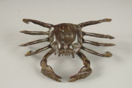 A JAPANESE BRONZE CRAB. 11cms wide.
