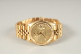 A GENTLEMAN'S 18CT YELLOW GOLD ROLEX OYSTER PERPETUAL DATEJUST WRISTWATCH.