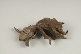 A JAPANESE BRONZE FANTAIL FISH. 9cms long.