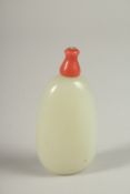 A CHINESE CARVED JADE SCENT BOTTLE, 6.5cm high.