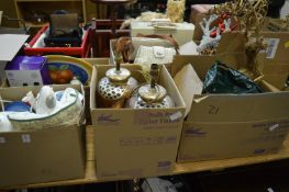 Household miscellaneous to include decorative china, handbags, Christmas decorations etc.