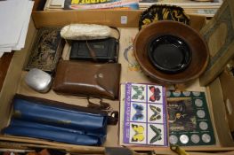 Miscellaneous collectables to include cameras etc.