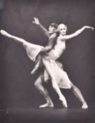 Misako Uryu, 'Jennifer Penney and Julian Hosking', dancing Gloria at The Met 1981, black and white