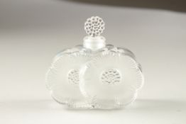 A LALIQUE DOUBLE FLOWER SCENT BOTTLE AND STOPPER. 9cms high.