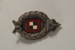 A GERMAN WWI PILOT OBSERVER'S BADGE.
