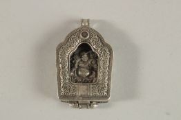 A SMALL TIBETAN ICON. 5cms.
