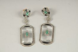 A PAIR OF DECO DIAMOND AND EMERALD CRYSTAL EARRINGS.