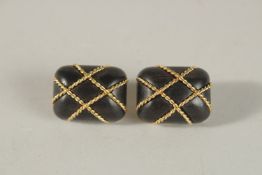A GOOD PAIR OF SEAMAN SCHEPPS VINTAGE ROSEWOOD AND GOLD EARRINGS, set in 18ct gold, in a leather
