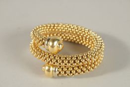 A SUPERB FOPE 18CT GOLD DOUBLE FLEXIBLE BRACELET. Signed. Weight 94grms.