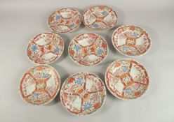 A SET OF EIGHT JAPANESE PORCELAIN PLATES, 21.5cm diameter, (8).