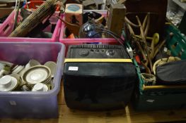 Quantity of miscellaneous collectables.