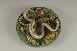 A GOOD PALISSY POTTERY SNAIL AND LIZARD CIRCULAR DISH by JOSE ALVES CUNHA, PORTUGAL. 11ins